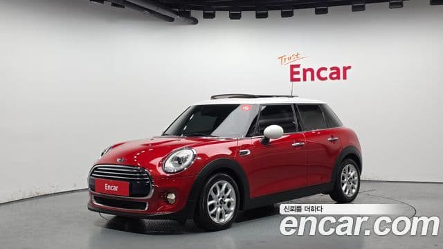 Mini Cooper D 3세대, 2016 1