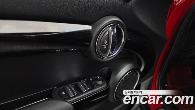 Mini Cooper D 3세대, 2016 19