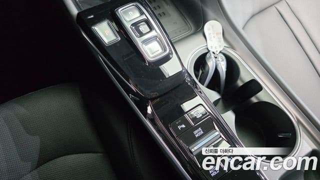 Hyundai Sonata гибрид (DN8) Premium Plus, 2023 9