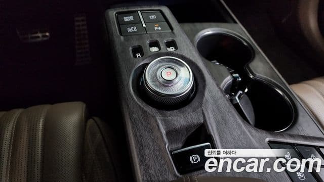 Kia K8 гибрид Signature, 2023 9