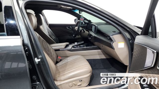 Kia K8 гибрид Signature, 2023 11