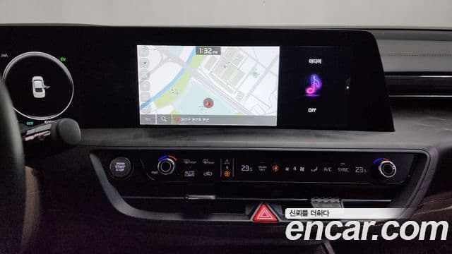 Kia K8 гибрид Signature, 2023 14