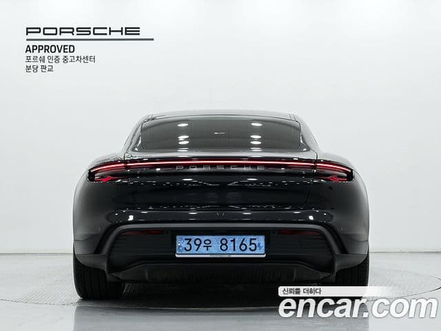 Porsche 타이칸 базовый, 2022 4