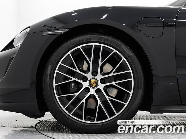 Porsche 타이칸 базовый, 2022 все фото