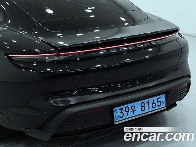 Porsche 타이칸 базовый, 2022 12