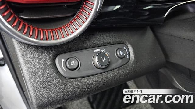 Chevrolet(GM대우) Trax кроссовер 1.2 RS, 2024 18