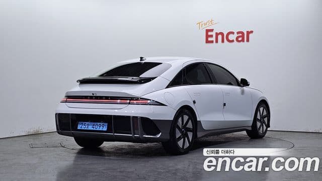 Hyundai Ioniq 6 Prestige, 2023 2