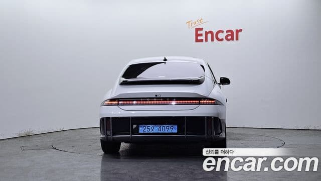 Hyundai Ioniq 6 Prestige, 2023 4