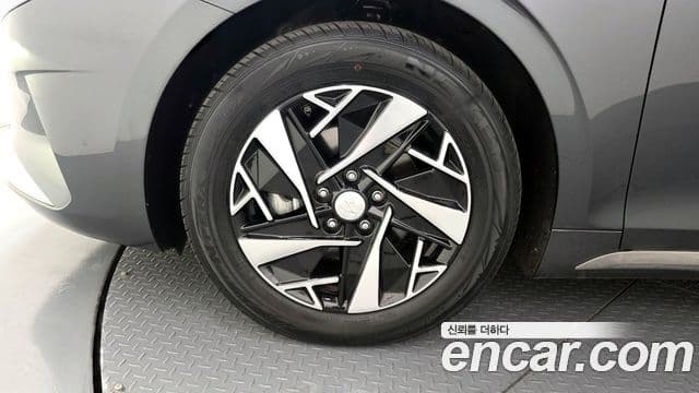 Hyundai The / новый New Grandeur IG гибрид Le Blanc, 2022 все фото