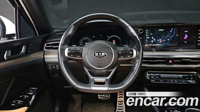 Kia K5 3세대 Signature, 2020 13