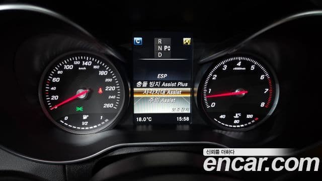 Mercedes-Benz C-класс W205 C200 купе, 2017 8