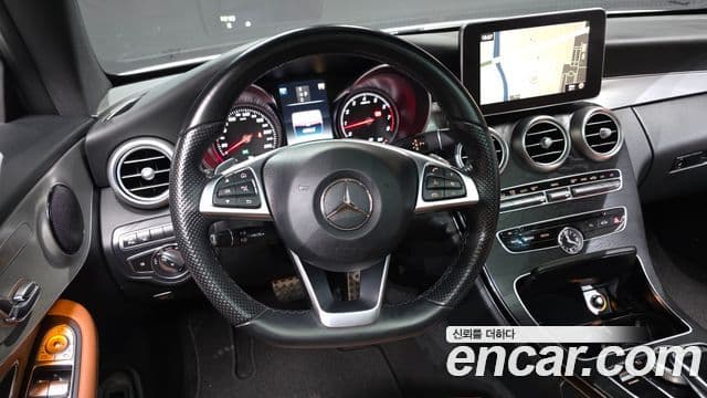 Mercedes-Benz C-класс W205 C200 купе, 2017 13