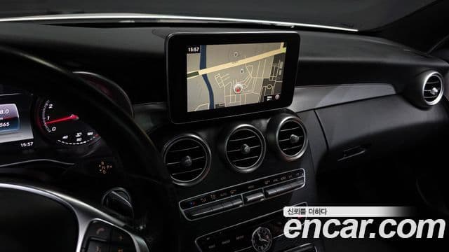 Mercedes-Benz C-класс W205 C200 купе, 2017 15