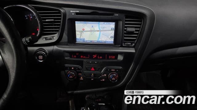 Kia K5 2.0 Deluxe, 2012 14