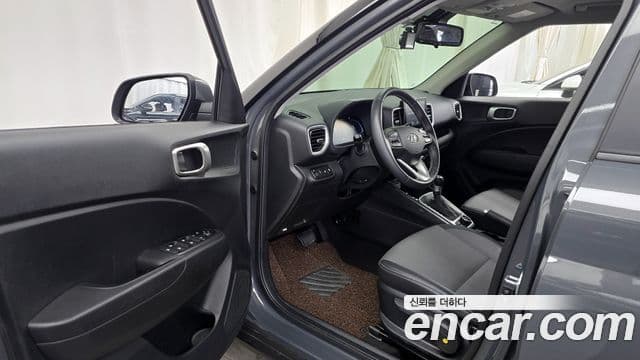 Hyundai Venue 1.6 Smart, 2026 10