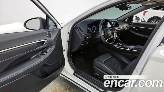 Hyundai Sonata гибрид (DN8) Premium Plus, 2022 10