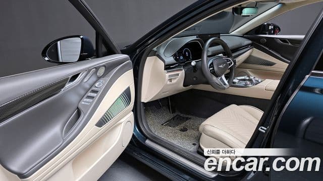 Genesis G80 (RG3) бензин 2.5 турбо 2WD, 2023 10