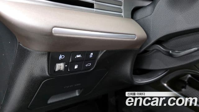 Hyundai The / новый New Grandeur IG гибрид Premium, 2022 14