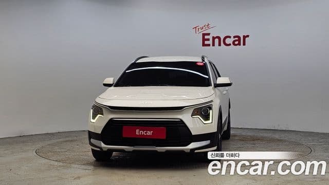 Kia D All New Niro Trendy, 2022 3