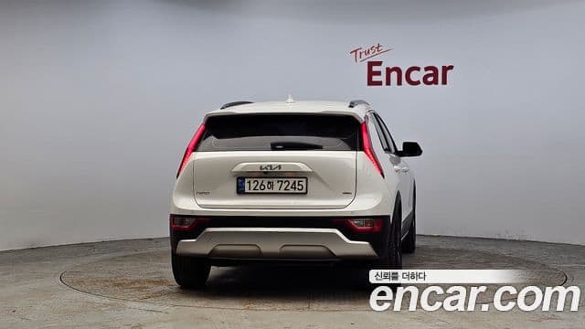 Kia D All New Niro Trendy, 2022 4