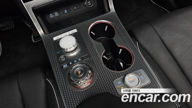 Genesis GV80 купе, 2024 9