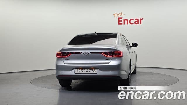 Renault Korea(Samsung) SM6 2.0 LPe LE (для людей с инвалидностью), 2017 4