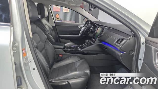 Renault Korea(Samsung) SM6 2.0 LPe LE (для людей с инвалидностью), 2017 11