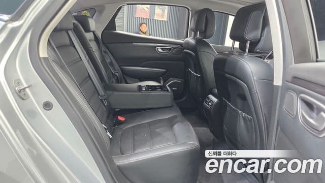 Renault Korea(Samsung) SM6 2.0 LPe LE (для людей с инвалидностью), 2017 12