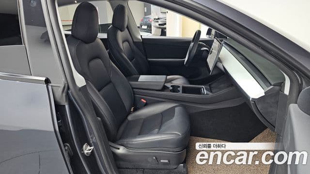 Tesla модель Y Long Range AWD, 2021 12