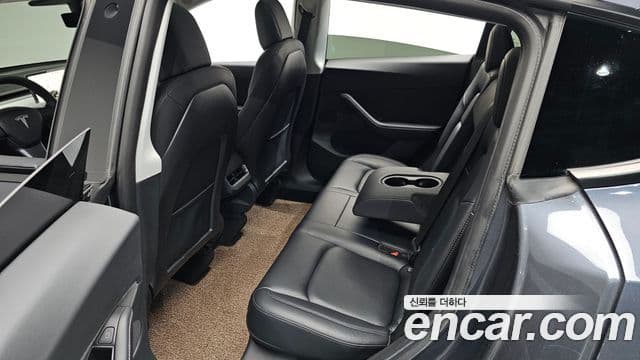 Tesla модель Y Long Range AWD, 2021 13