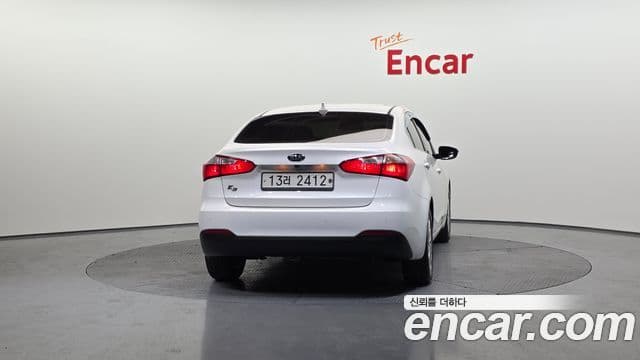 Kia K3 Trendy, 2015 4