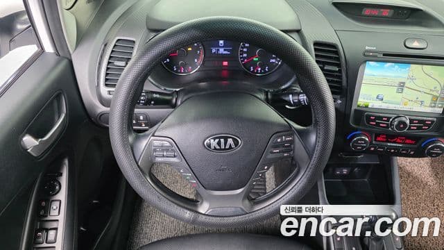 Kia K3 Trendy, 2015 13