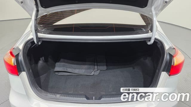 Kia K3 Trendy, 2015 20