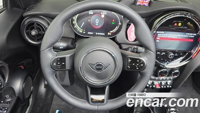 Mini Cooper S кабриолет 3세대, 2023 13