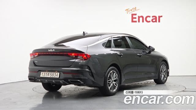 Kia K5 3세대 Prestige, 2022 2