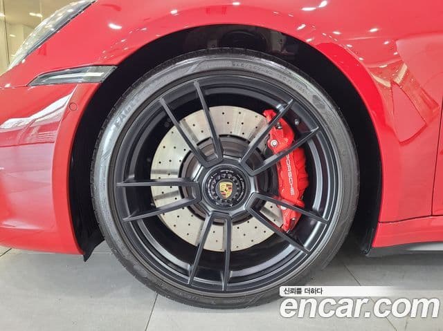Porsche 911 (992) Carrera 4 GTS, 2022 6