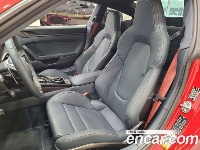 Porsche 911 (992) Carrera 4 GTS, 2022 8