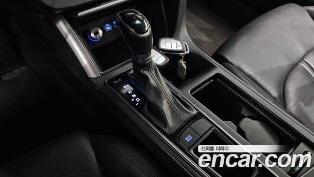 Hyundai LF Sonata 2.0 Smart, 2015 9