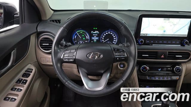 Hyundai Kona гибрид Special, 2020 14