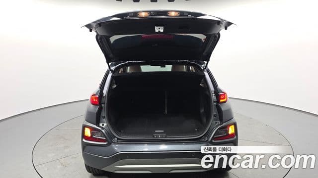 Hyundai Kona гибрид Special, 2020 20