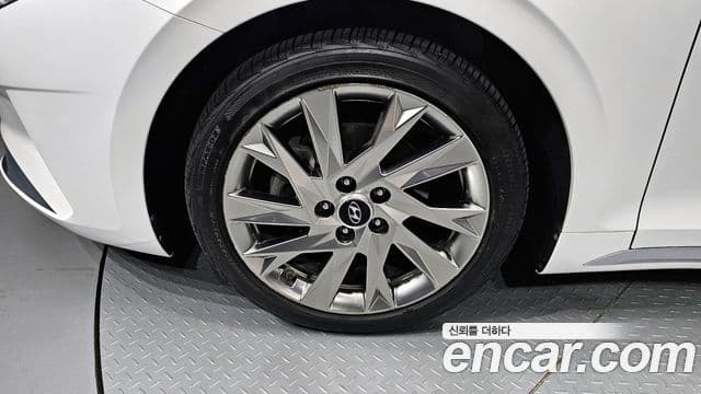 Hyundai The / новый New Grandeur IG гибрид Calligraphy, 2021 все фото