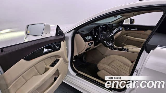 Mercedes-Benz CLS-класс W218 CLS400, 2016 10