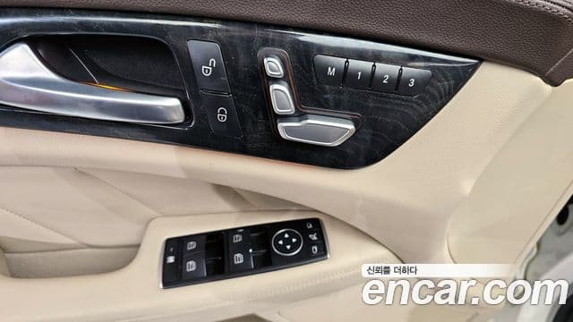 Mercedes-Benz CLS-класс W218 CLS400, 2016 14