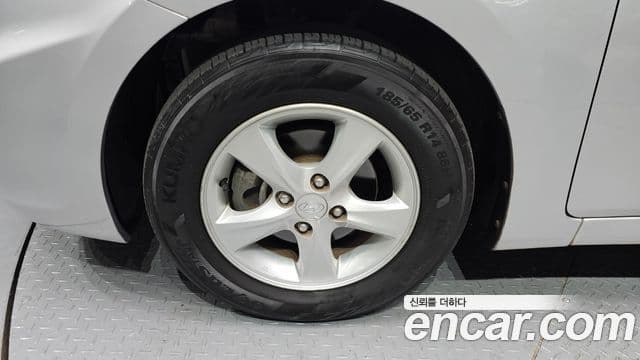 Hyundai Accent(новый кузов / новое поколение) Modern, 2014 все фото