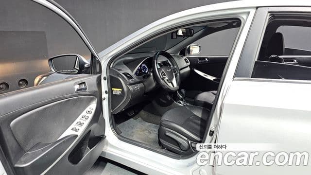 Hyundai Accent(новый кузов / новое поколение) Modern, 2014 10