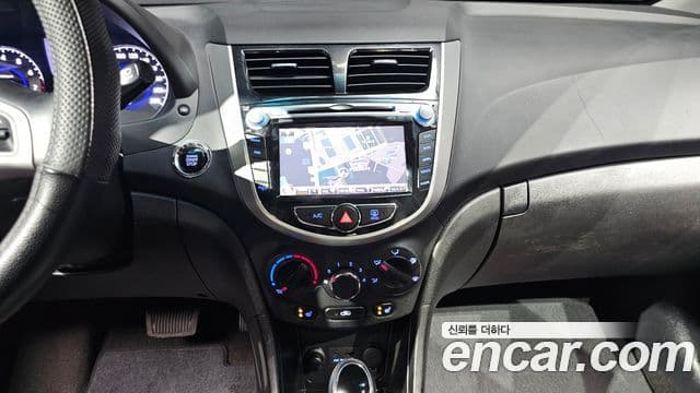 Hyundai Accent(новый кузов / новое поколение) Modern, 2014 15