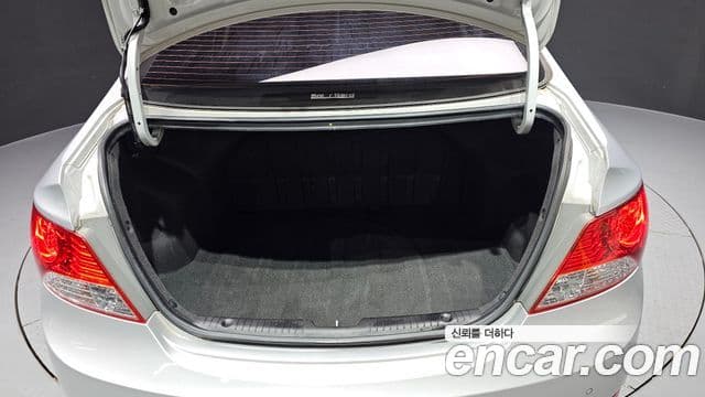 Hyundai Accent(новый кузов / новое поколение) Modern, 2014 20