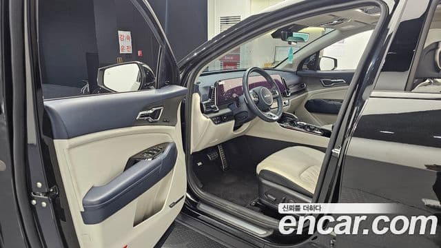 Kia Sportage 5세대 гибрид Signature Gravity 4WD, 2023 10