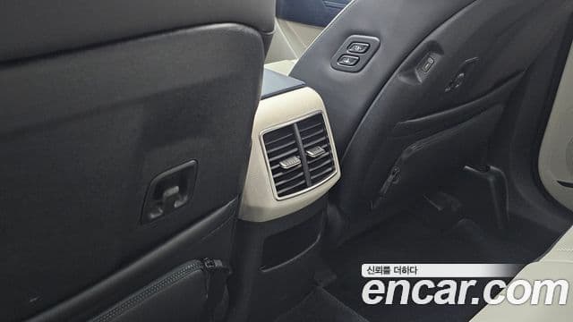 Kia Sportage 5세대 гибрид Signature Gravity 4WD, 2023 18