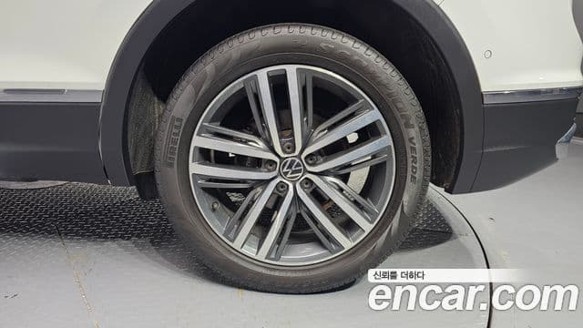 Volkswagen Tiguan 2세대 Prestige, 2022 все фото